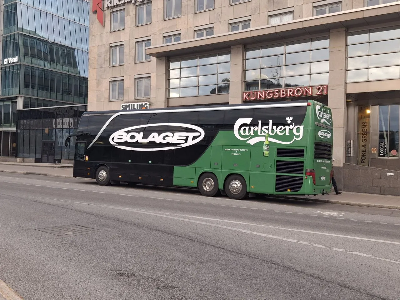 Bergslagsbuss på ett av sina charteruppdrag i centrala Stockholm